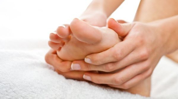 Tanda Tanda Sakit Di Badan Suatu Keajaiban Yang Wajib Anda Tahu Share Tanda Tanda Sakit Di Badan Massage Therapy Trigger Point Massage Reflexology Massage