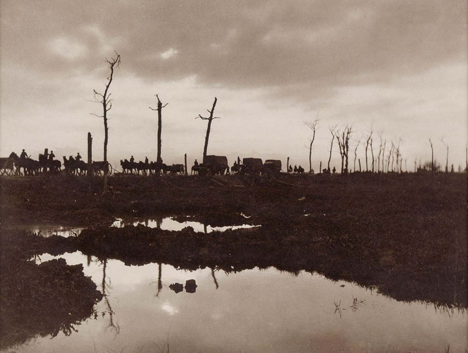 Western front photographs frank hurley