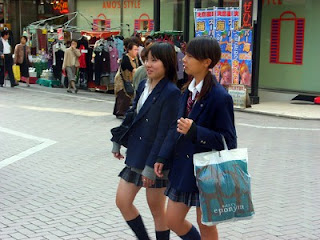 Foto-foto Seragam Pelajar Jepang Mulai Dari SD Sampai SMA