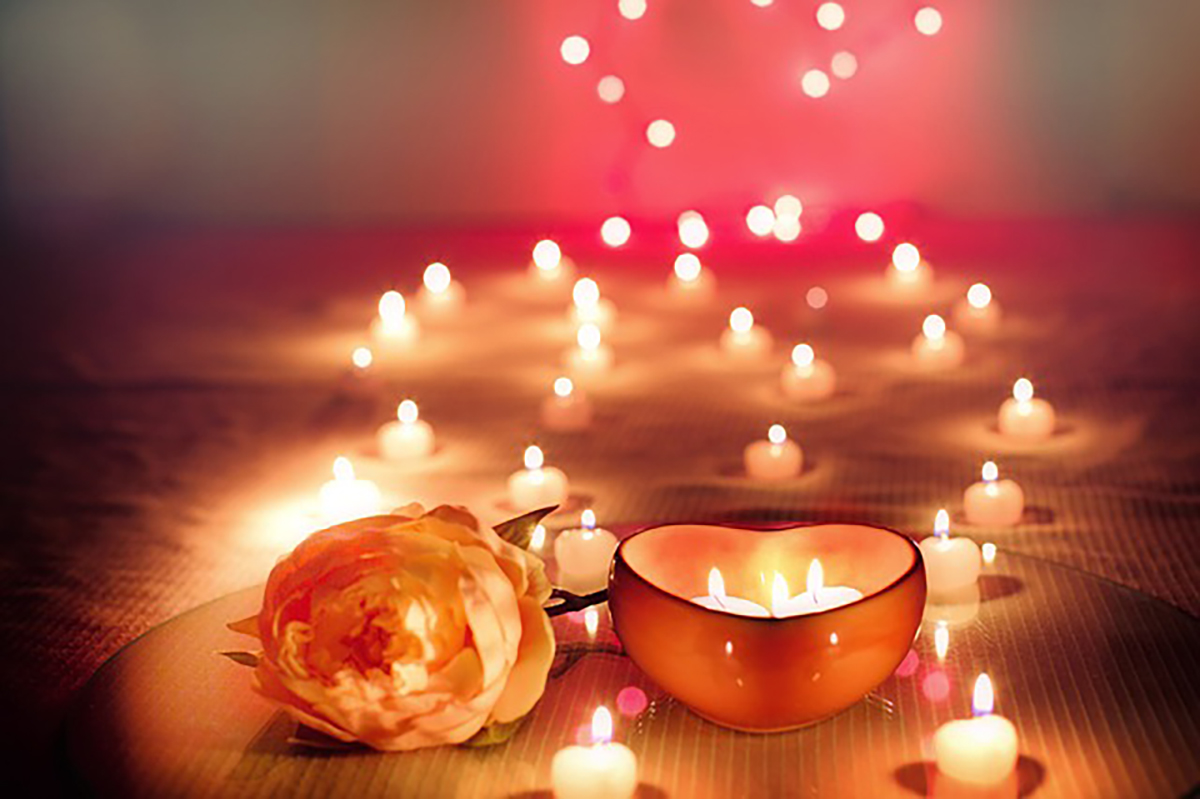 Feng Shui Tips to attract Love in 2020 Astrology, Love, Flower, Rose