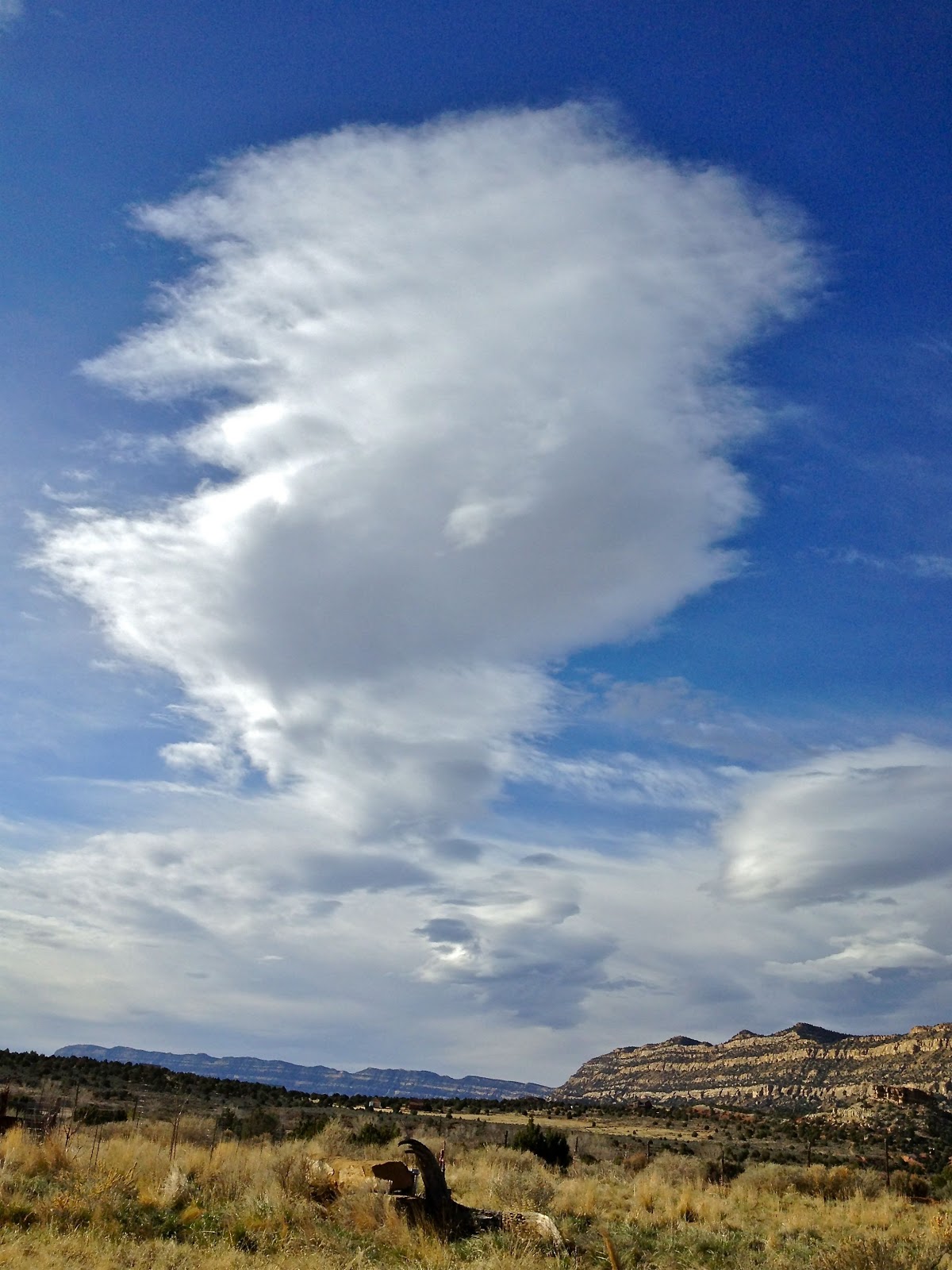 Escalante & Boulder UTAH Chamber of Commerce Clouds Unite Escalante Ut