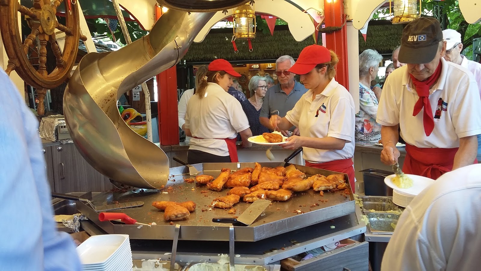Silvester in hamburg BrauchliSeuzi: Am Hamburger Fischmarkt