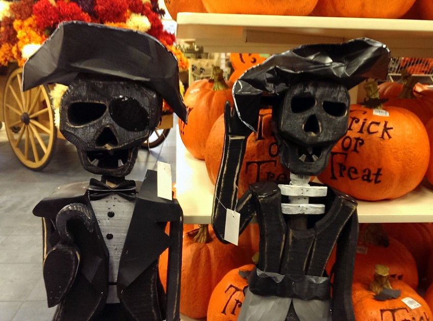 OTIS (Odd Things I've Seen) Halloween at the Christmas Tree Shops