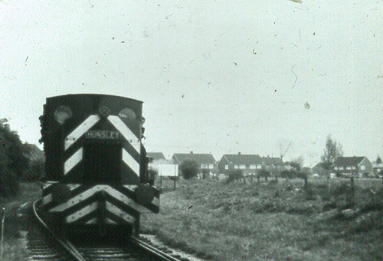 MOD Hunslet on Bedenham freight 1977