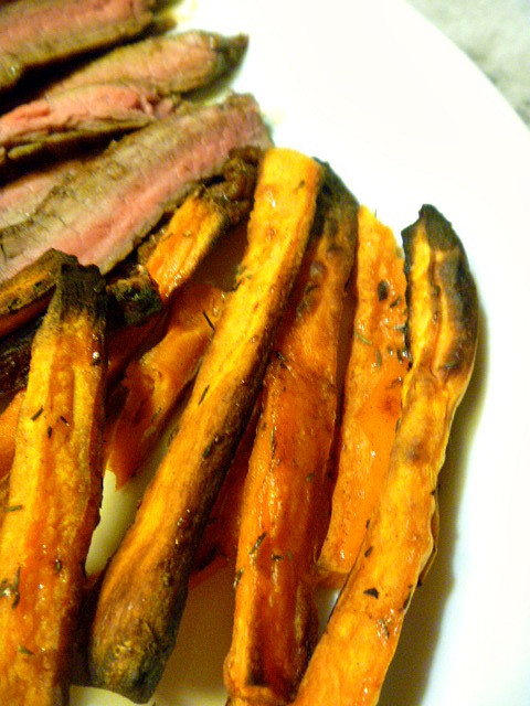 30 minutes to the BADDEST sweet potato fries you've ever had!  Sizzling Cinnamon Thyme Sweet Potato Fries - Slice of Southern