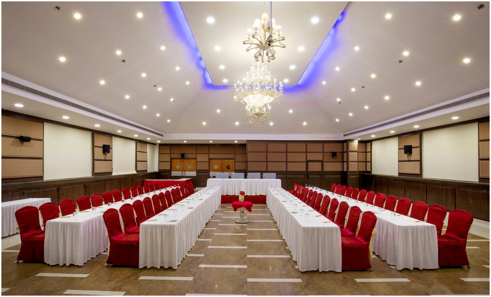 Pgs Vedanta Kochi Wedding Hotels In Kochi Halls In Kochi