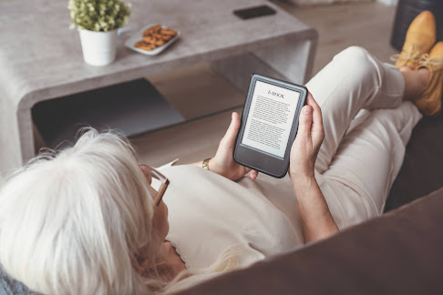 https://umcommunities.org/assisted-living/when-eyes-become-old-kindle-a-new-way-of-reading/