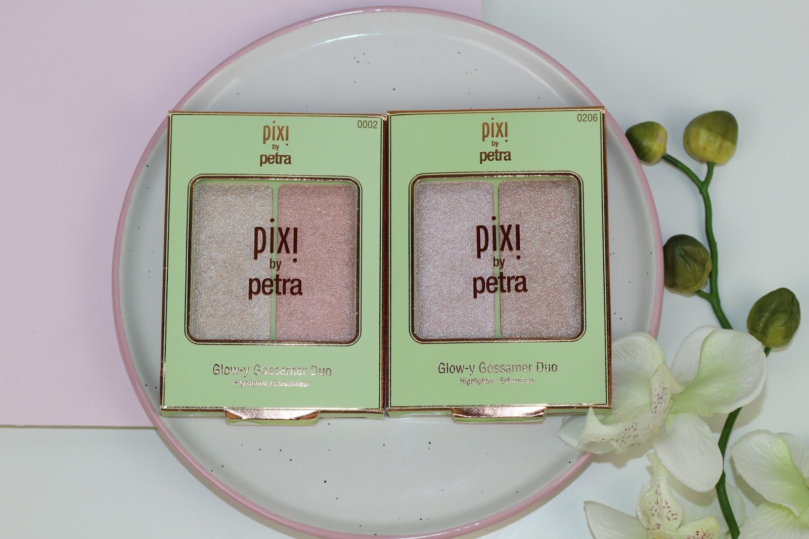 Tid skære ned Diskret Pixi Glowy Gossamer Duo Review and Swatches | Pink Paradise Beauty