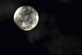 full-moon,clouds,GIF