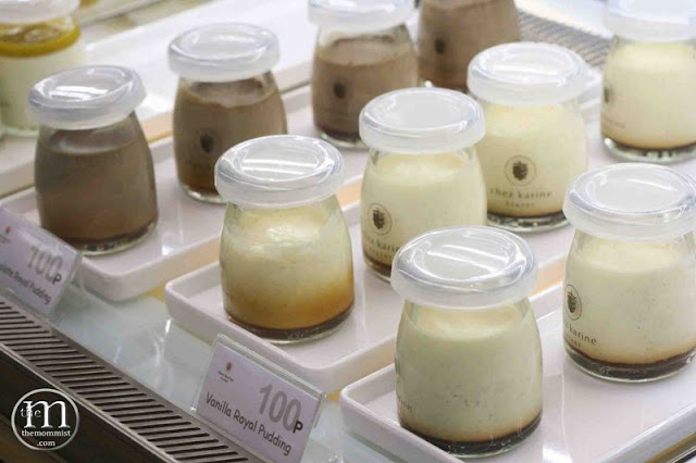 Puddings and Panna Cotta in small bottles