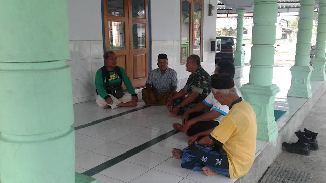 Jalinan Komunikasi Babinsa Dengan Tokoh Agama Jogonalan Jalinan Komunikasi Babinsa Dengan Tokoh Agama Jogonalan