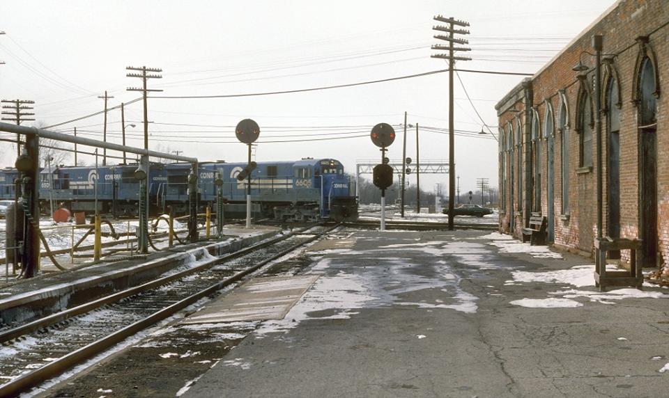 Towns and Nature Crestline, OH Big Four and Pennsy Union Stations