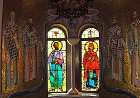 Ο Απόστολος Παύλος και η Αγία Λυδία της πρώτης Ευρωπαίας  που βαπτίστηκε χριστιανή στο μουσείο των Φιλίππων στην Καβάλα.