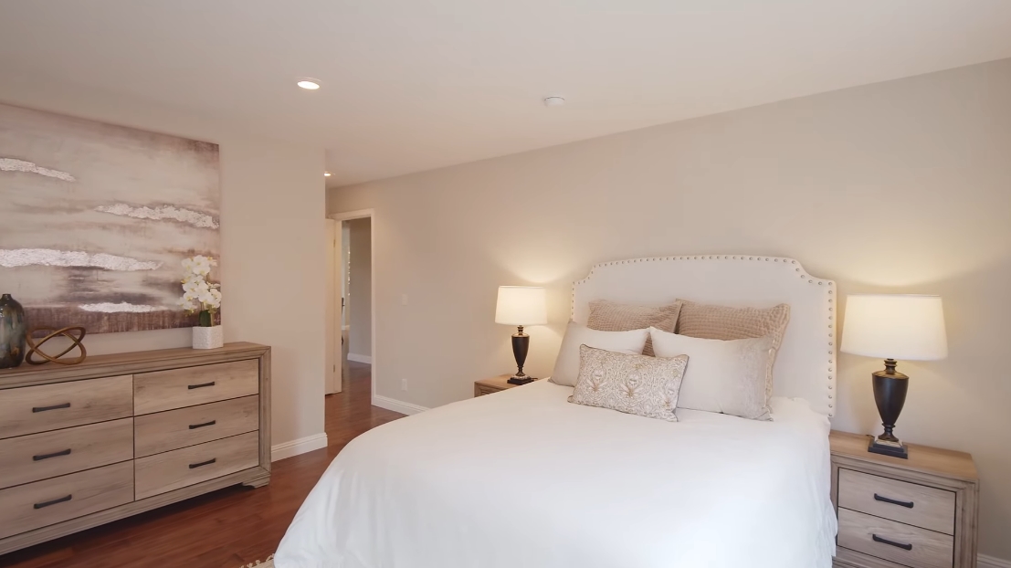 21 Interior Design Photos vs. 2055 Hull Ave, Redwood City, CA Luxury Home Tour