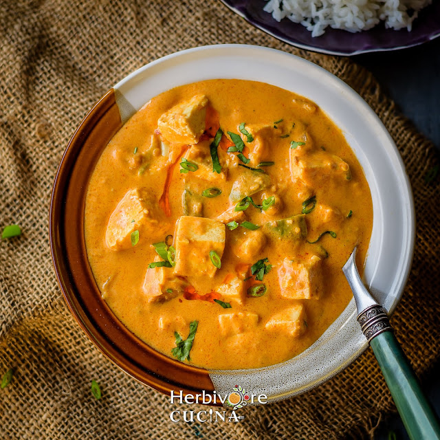 Herbivore Cucina Instant Pot Peanut Tofu Curry with Rice