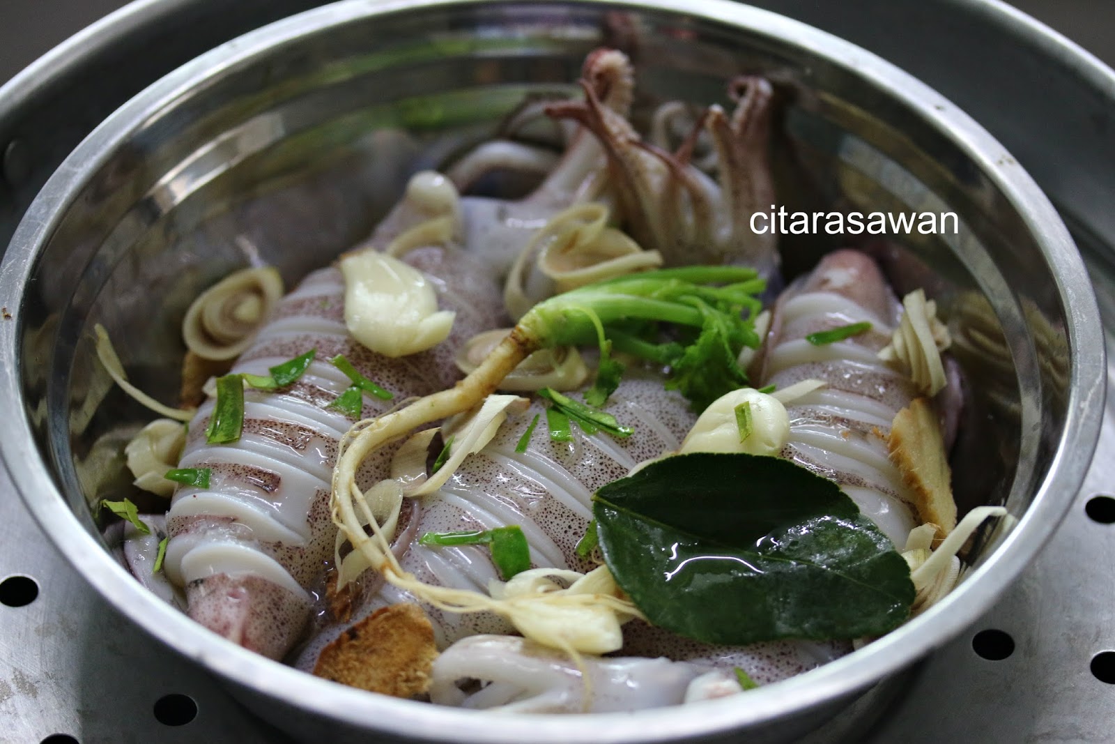 Sotong Kukus Thai / Thai Steamed Calamari ~ Resepi Terbaik