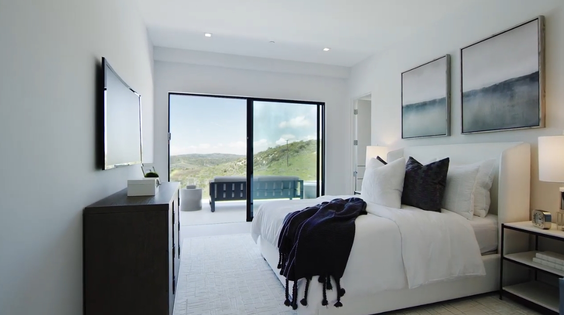 31 Photos vs. 2570 Park Ave - Luxury Home & Interior Design Video Tour 31 Photos vs. 2570 Park Ave - Luxury Home & Interior Design Video Tour