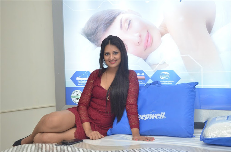 Nikita Bisht photos at sleepwell outlet launch