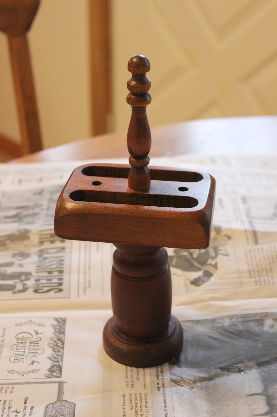 Vintage Playing Card Holder Repurposed As Pet Photo Display Organized