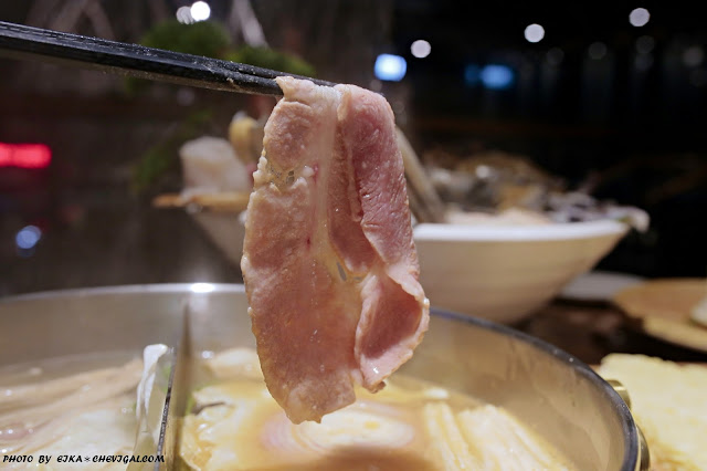 台中火鍋│青森鍋物*超澎派生猛海鮮讓人看傻了眼!質感鍋物菜單全新大改版~