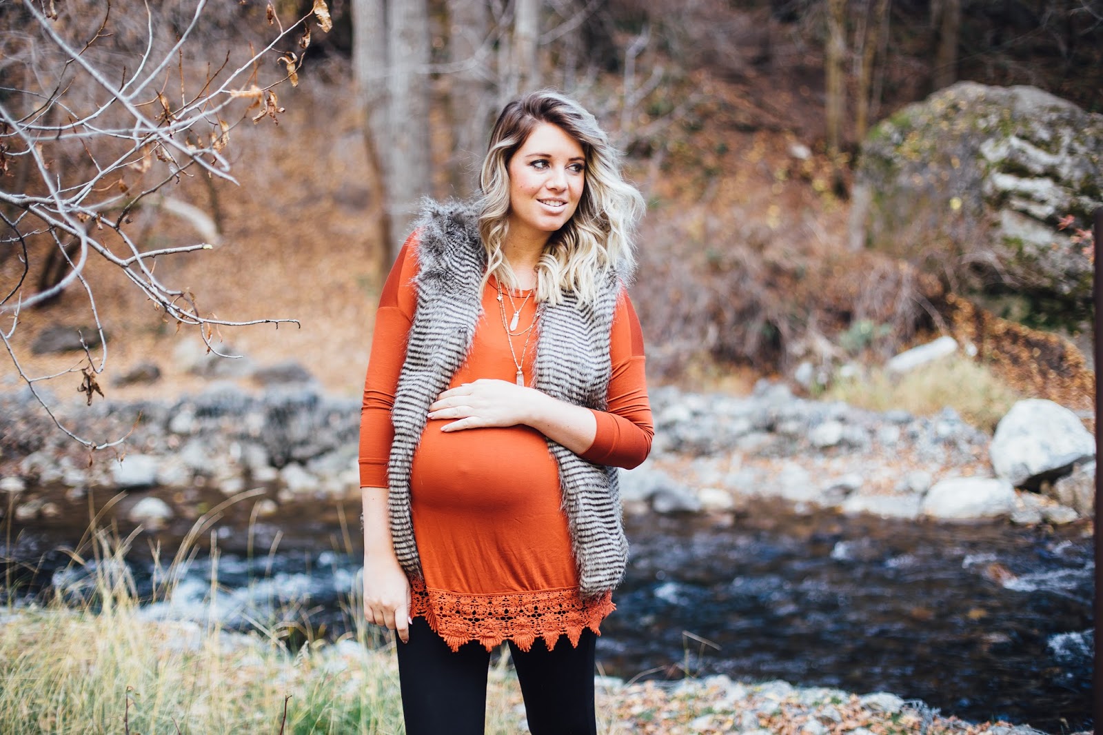 Pregnant Outfit, Maternity Outfit, Fur Vest