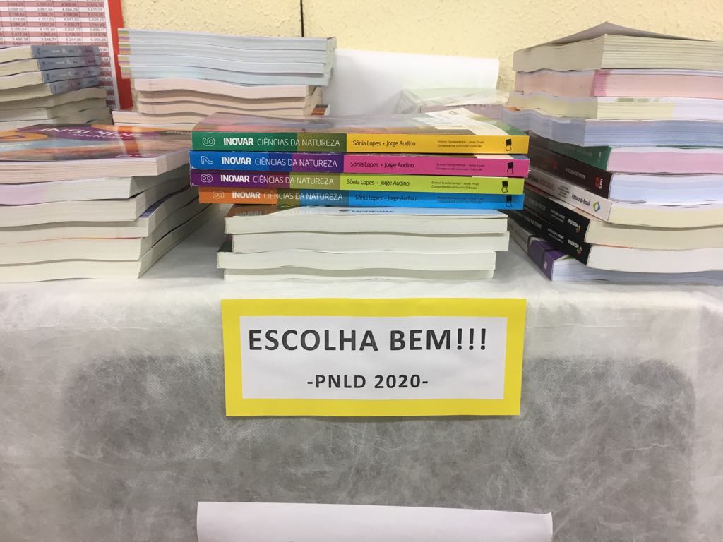 Como E O Procedimento Da Escolha Do Livro Didatico Exemplo