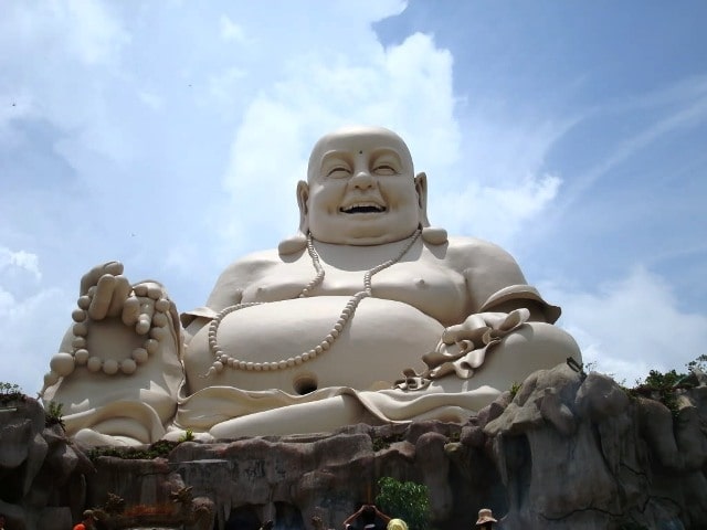 Top 10 pho tượng Phật, Bồ Tát linh thiêng, to lớn nhất ở Việt Nam