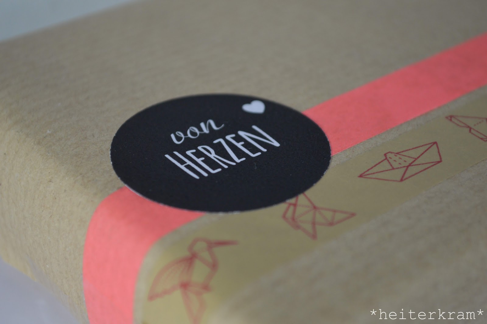 Schaeresteipapier Mit Sternentaler Geschenke Einpacken