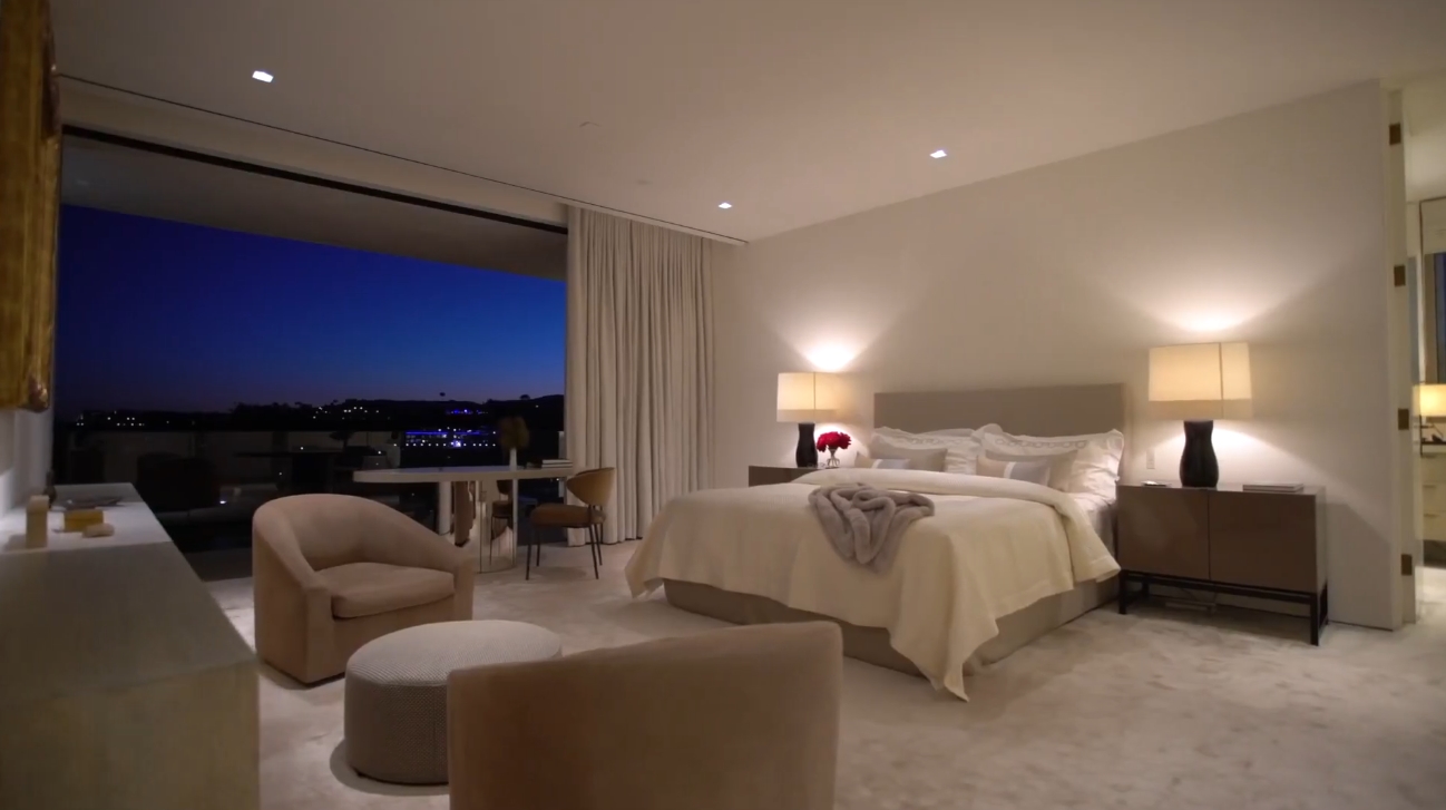 49 Photos vs. 833 Stradella Rd, Los Angeles, CA Bel Air vs. Mega Mansion Interior Design Tour