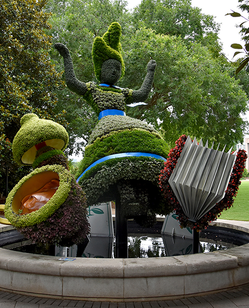 You can visit a super-cool 'Alice in Wonderland' garden in Atlanta right now