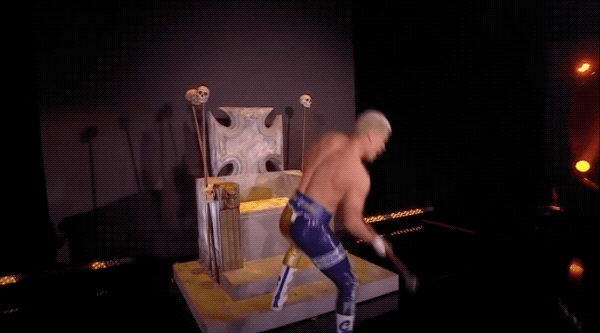 cody-rhodes-sledgehammer-throne.gif