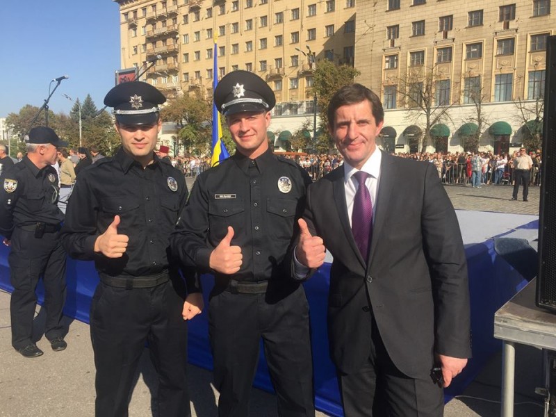 харьков контроль. харьков контроль. дорожный контроль харьков. харьков украинский флаг. харьков площадь свободы.