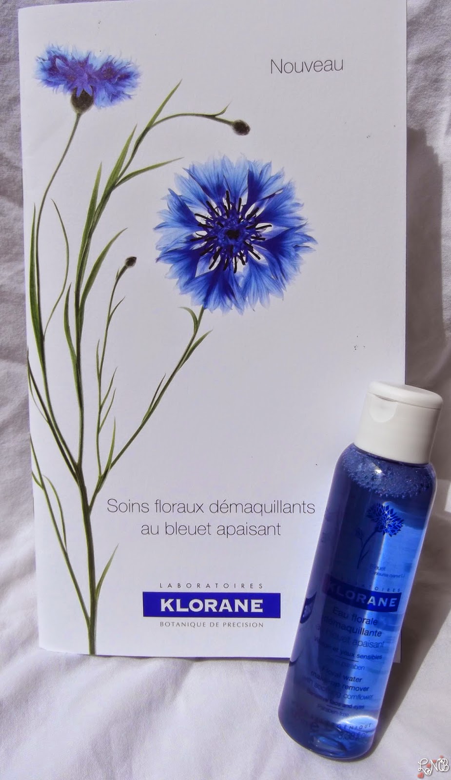KLORANE Eau Florale Démaquillante au Bleuet apaisant.