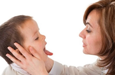 Bảo vệ răng miệng cho trẻ phụ huynh cần biết