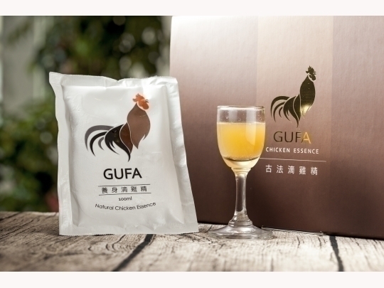 古法滴雞精。GUFA，遵循稱中國食譜古法，精選上等新鮮土雞燉製，是您照顧家人最好的推薦。