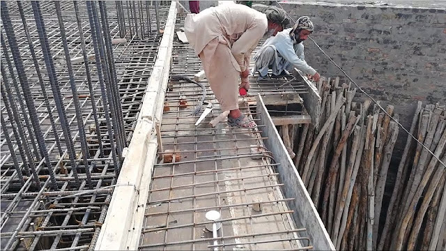 Balcony and slab reinforcement joint