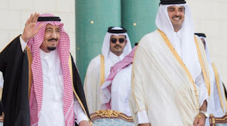 King Salman invites Emir of Qatar to visit Saudi Arabia