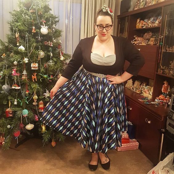Fat Work Wear Style Round Up: December/Christmas special - Does My Blog ...