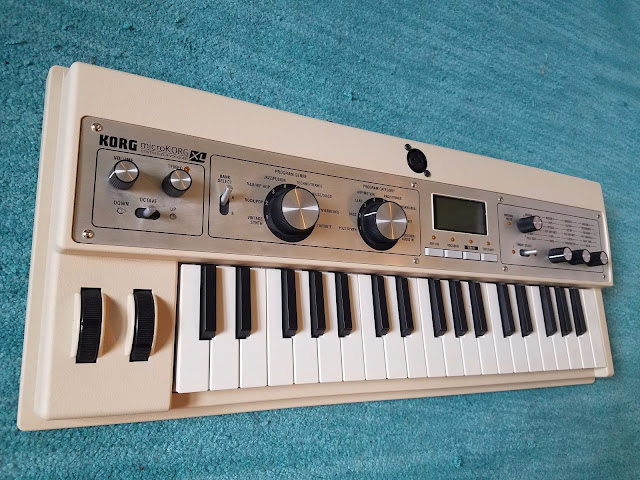 MATRIXSYNTH: Korg Microkorg XL Synthesizer (Limited Edition - Beige)