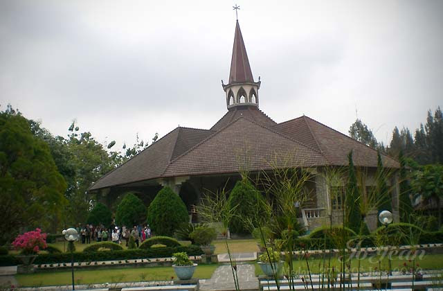 Medan, Part 2 - Franciscan Retreat House, Part II - Jo's trinket box