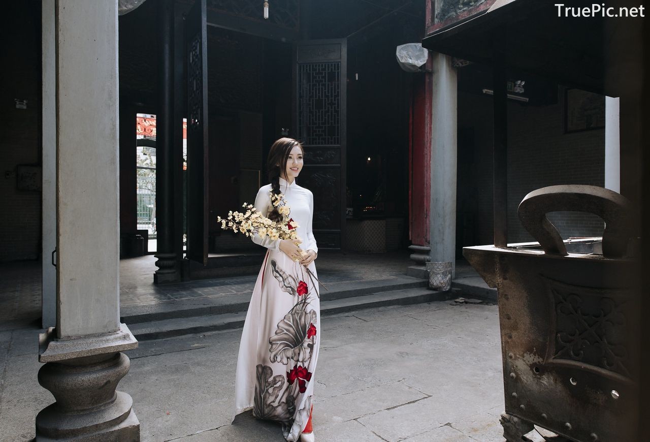 Image-Vietnamese-Beautiful-Girl-Ao-Dai-Vietnam-Traditional-Dress-by-VIN-Photo-3-TruePic.net- Picture-91