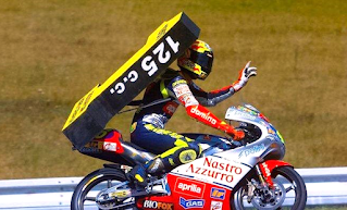 PEMBALAP MOTOGP VALENTINO ROSSI