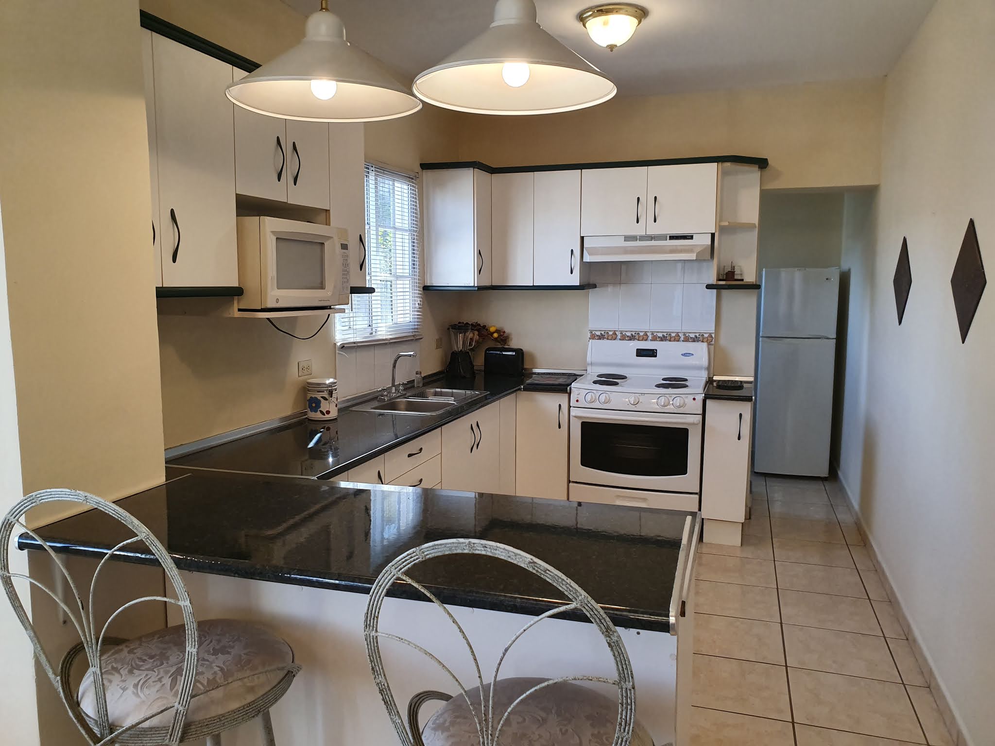 Apartments in Tegucigalpa (HONDURAS) APARTAMENTO AMUEBLADO 6 2