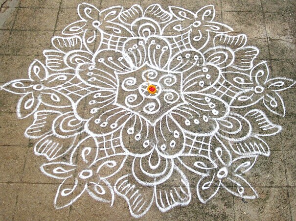 My Rangoli Album: Flower Rangoli - White