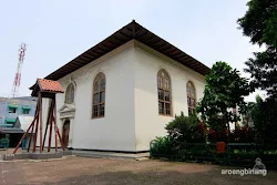 lonceng gereja sion jakarta