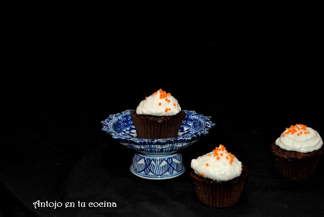 Devil's Food Mini Cupcakes
