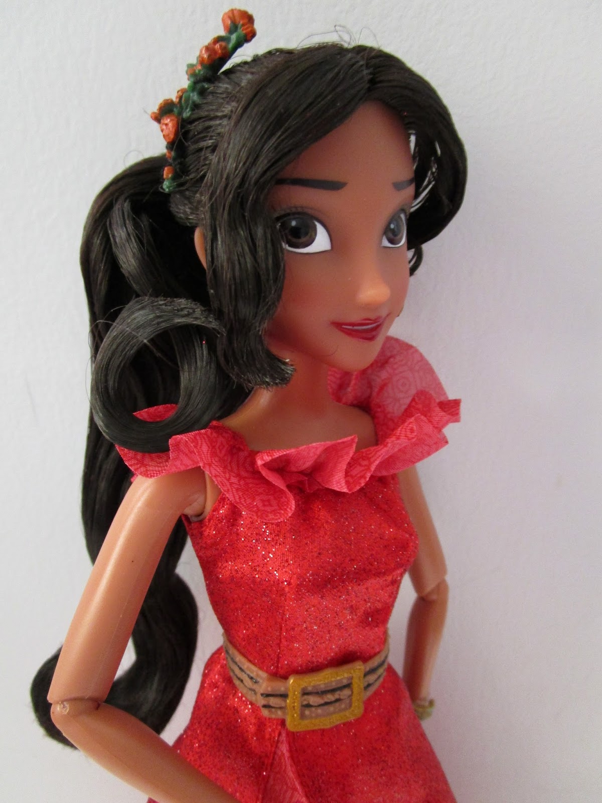 In the Lap of the Dolls: DISNEY'S Elena of Avalor Doll Haul