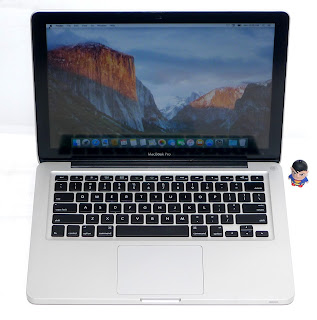 MacBook Pro 13-inchi Core i7 Late 2011 Second Di Malang