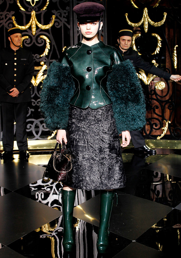 Louis Vuitton spurns coronavirus fears with dramatic closing show at Louvre, Paris fashion week