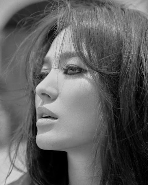 Song Hye Kyo Returns to Social Media With Stunning Photos After Long ...